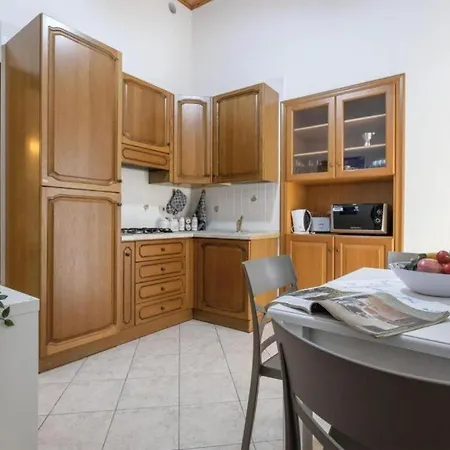 Апартаменты Belsit House